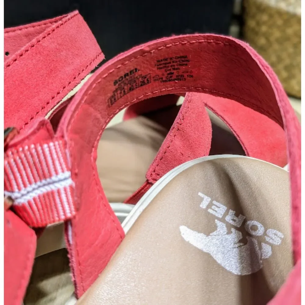 SOREL Red Glo Joanie Heel Ankle Strap Platform Sandals Women's 9.5 NIB